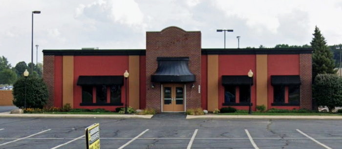 Bennigans - Kalamazoo - 5802 Gull Rd (newer photo)